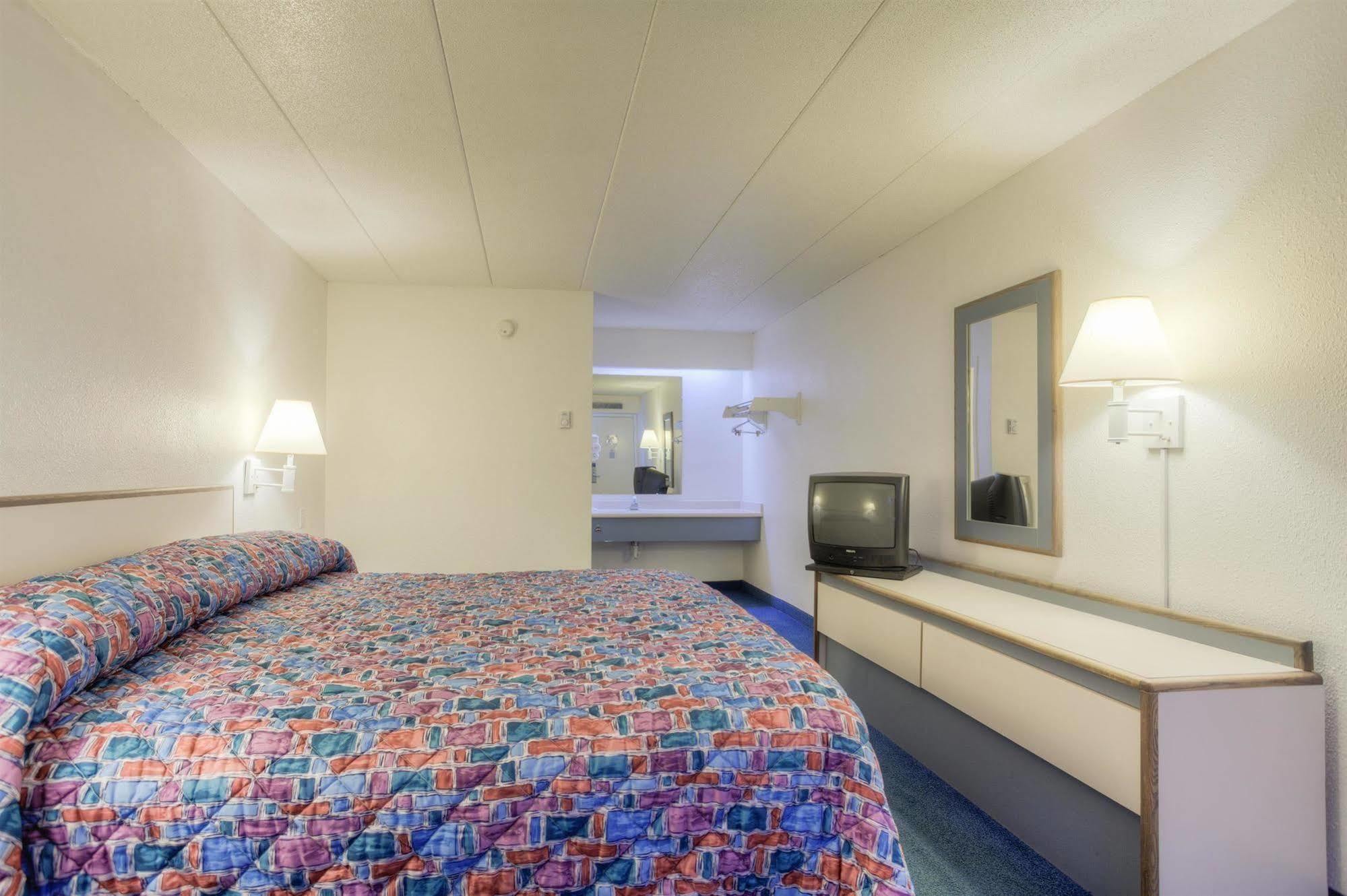Motel 6-Knoxville, Tn - North Kültér fotó