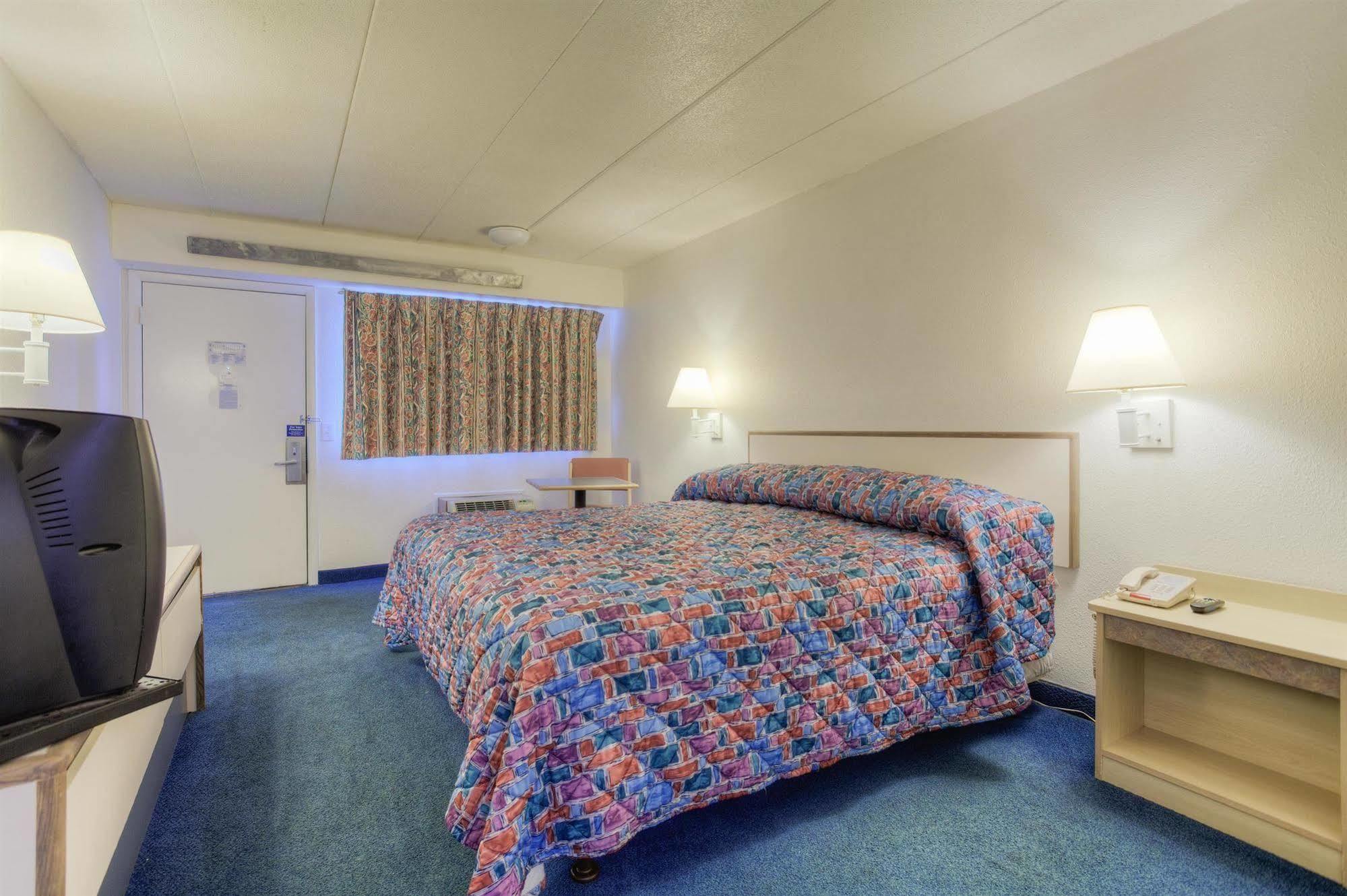 Motel 6-Knoxville, Tn - North Kültér fotó