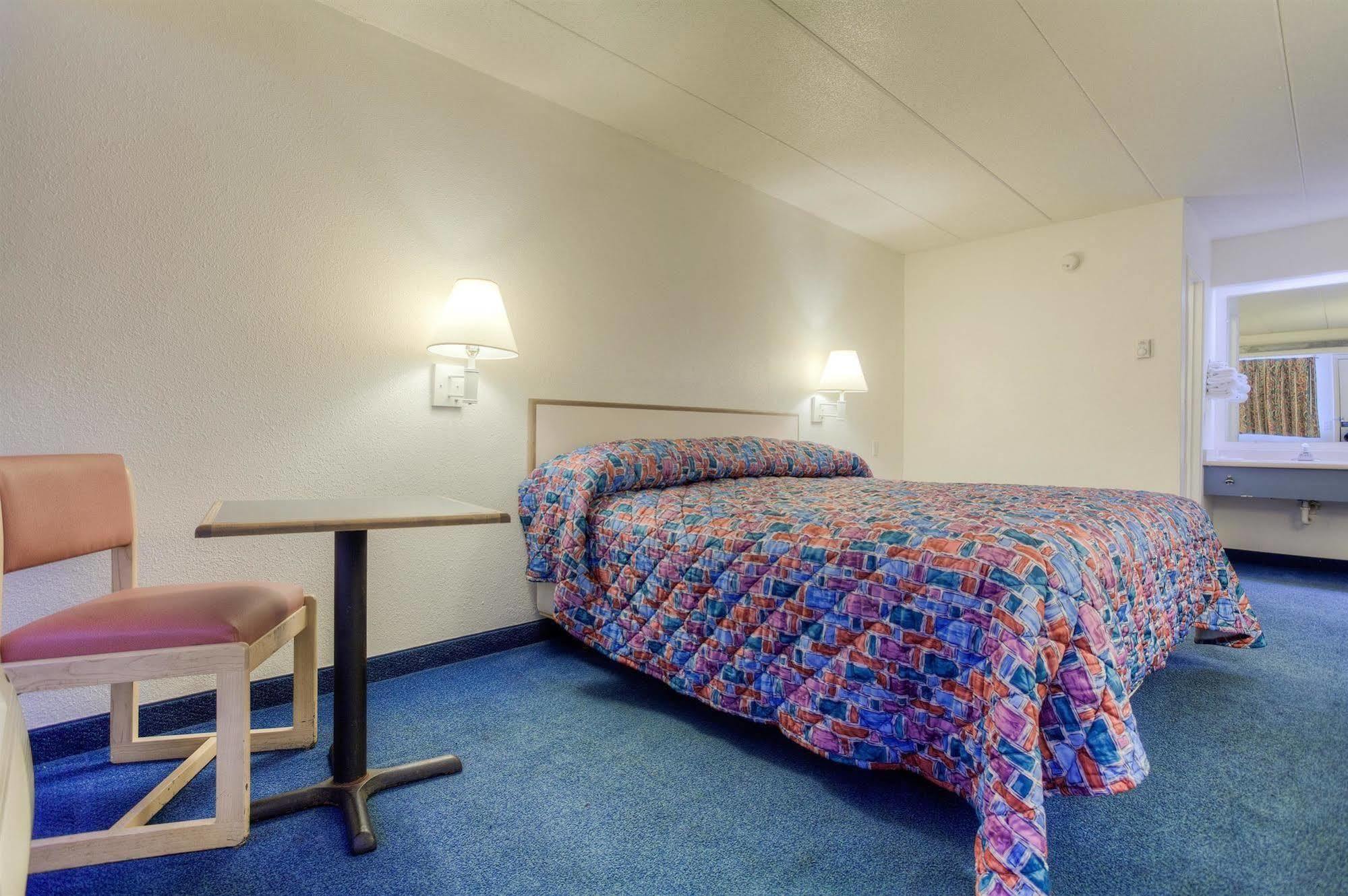 Motel 6-Knoxville, Tn - North Kültér fotó